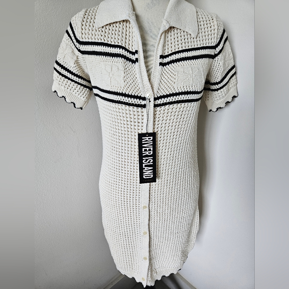 💕River Island ivory Short Sleeve knit mini dress  size 6  (us) 💕